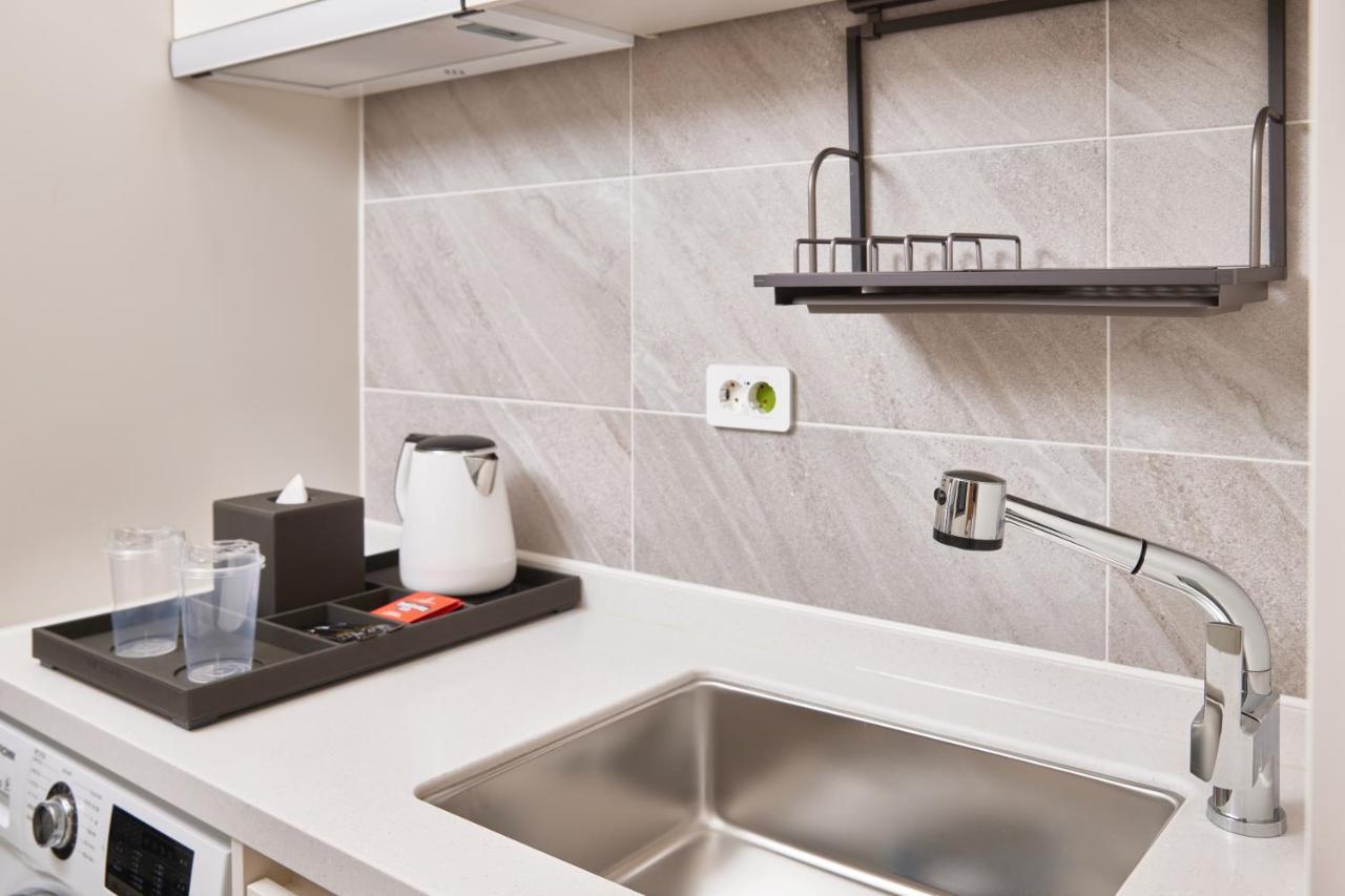 בוסאן Shiftdoor Residence Hari מראה חיצוני תמונה